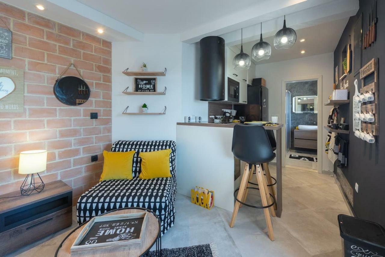 Zen Apartment *